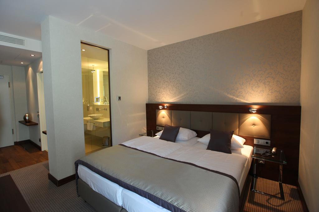 Schlosshotel קאסל מראה חיצוני תמונה